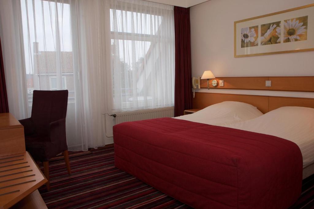 The Wigwam Hotel
